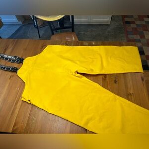 NWT Men’s Helly Hansen Yellow Mandal Waterproof Bib Pants Fishing Outdoors 3X